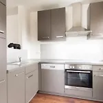 Afrika-Suite - Versteck am Strom