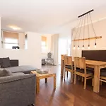 Apartment Afrika-suite - Versteck Am Strom Rostock