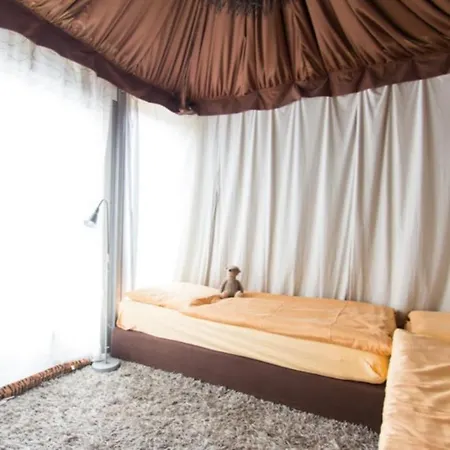 Afrika-suite - Versteck Am Strom Rostock
