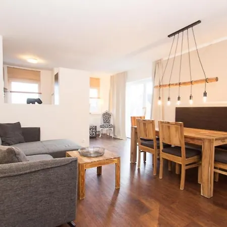 Apartment Afrika-suite - Versteck Am Strom Rostock